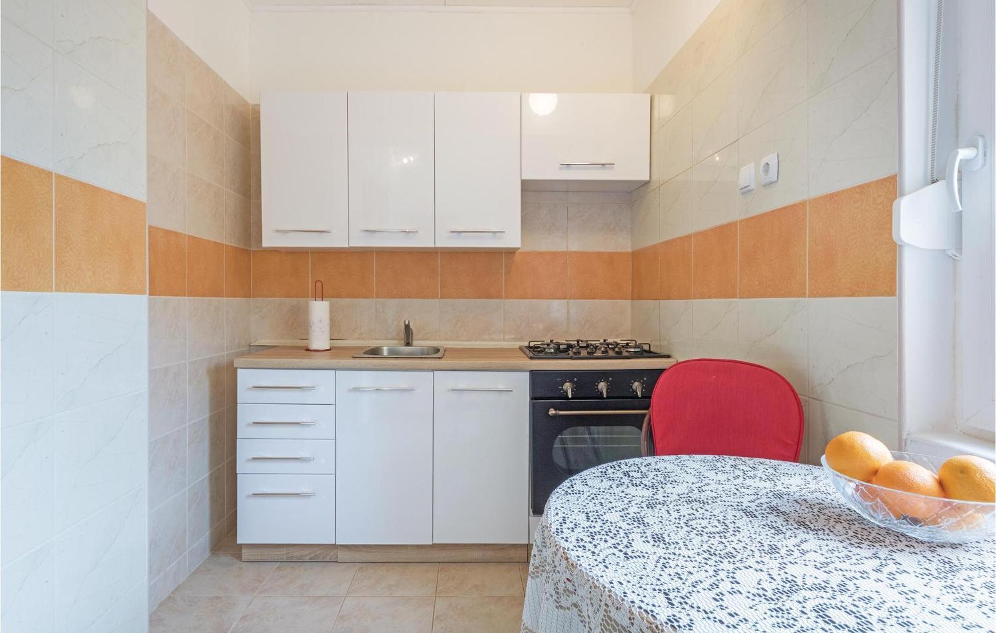 Awesome Apartment In Fazana With Wifi Екстер'єр фото