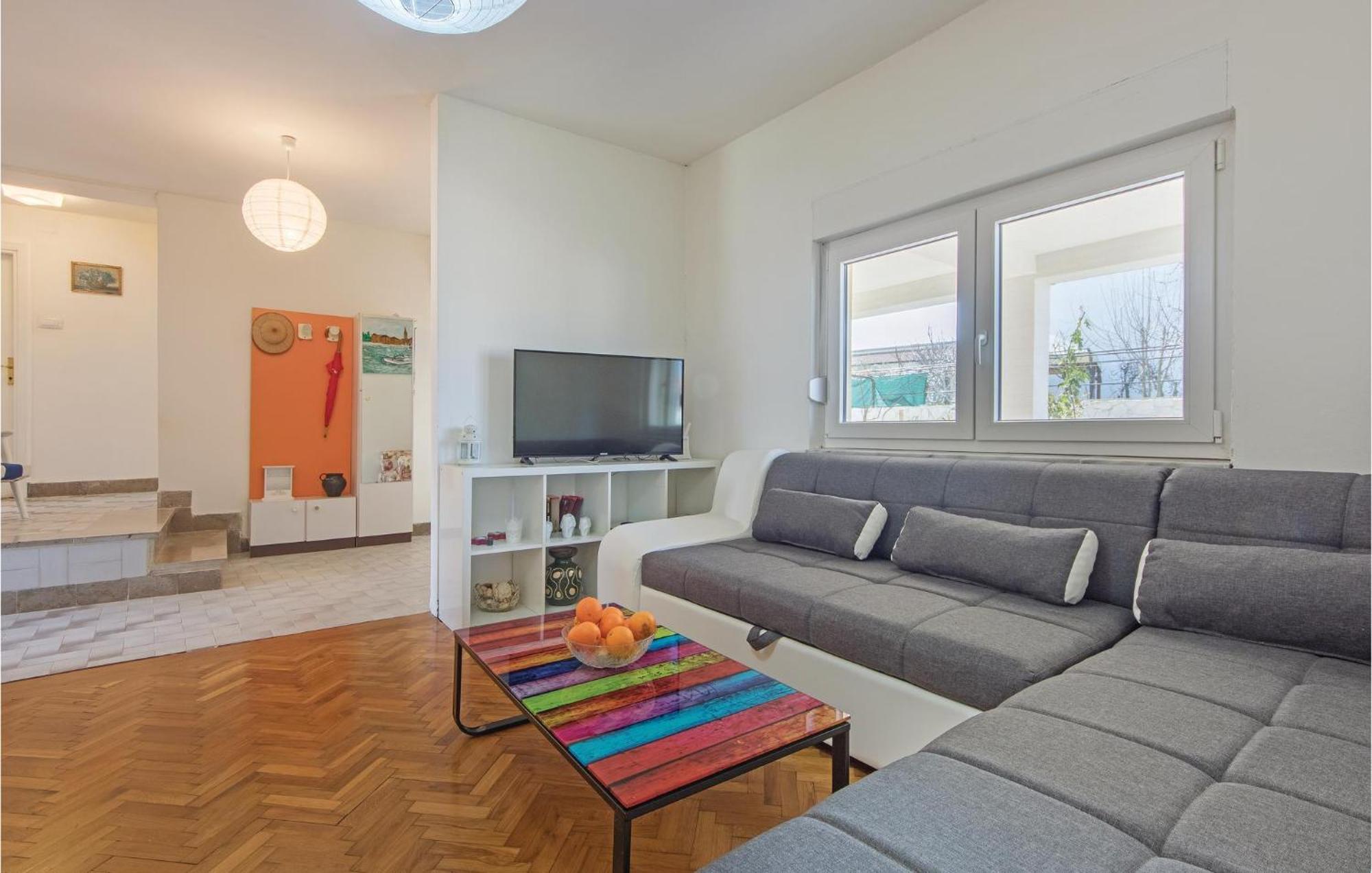 Awesome Apartment In Fazana With Wifi Екстер'єр фото